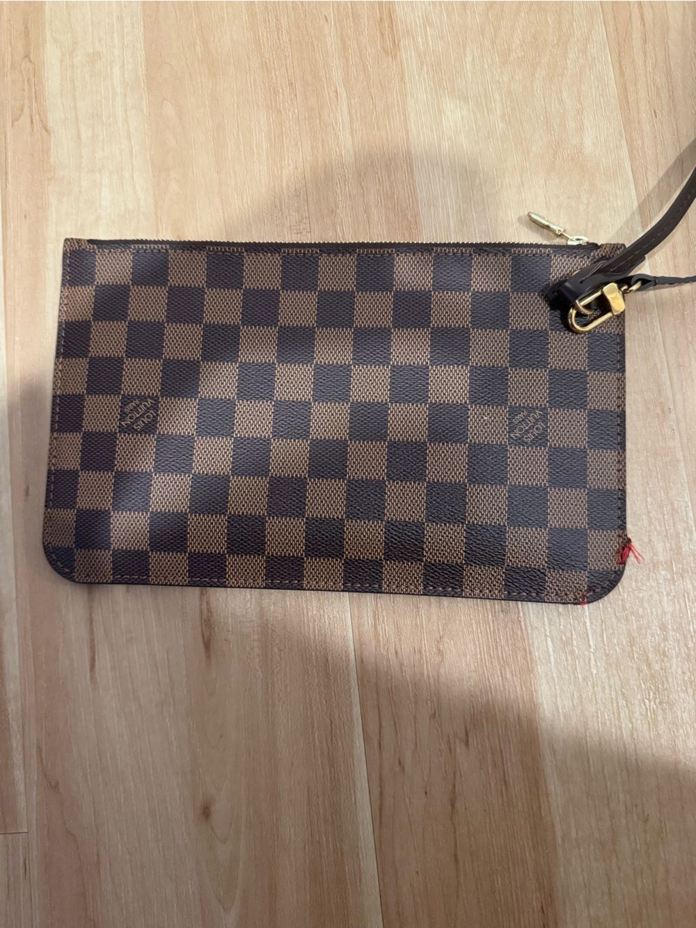 Louis Vuitton Neverfull Clutch Damier Ebene with Handle Loop and Side Rip - Picture 2 of 10